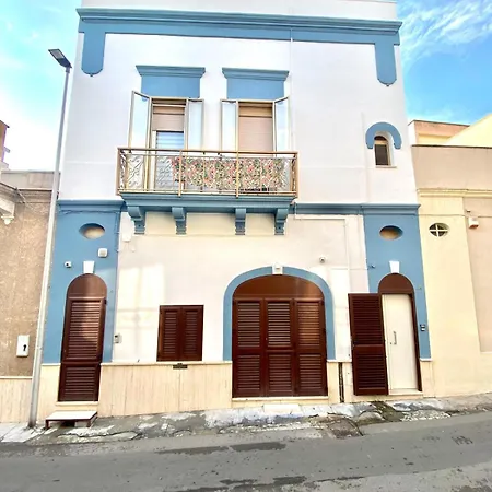 House Malu טוליה