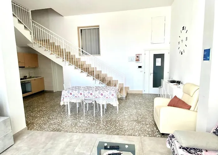 House Malu דירה *
