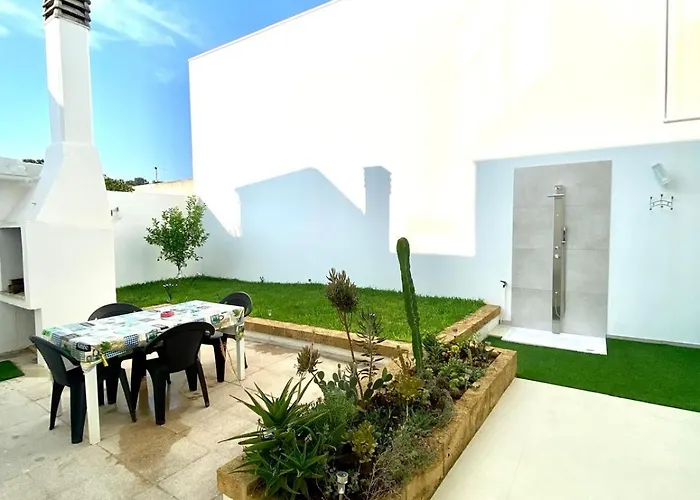 House Malu * טוליה